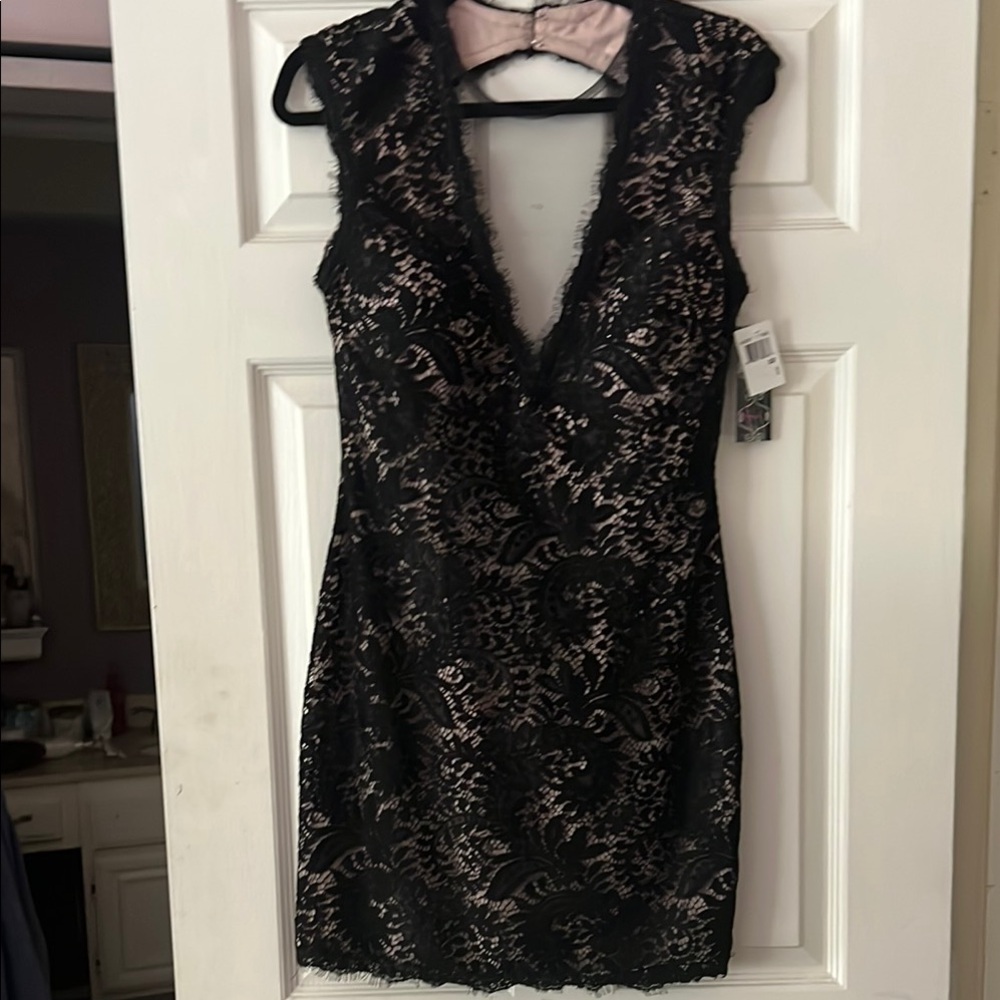 AQUA Elegant Black Lace Dress
